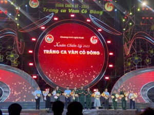 Z6926650313585 653b2c3988b2e1cbb1b18ef90118d37b